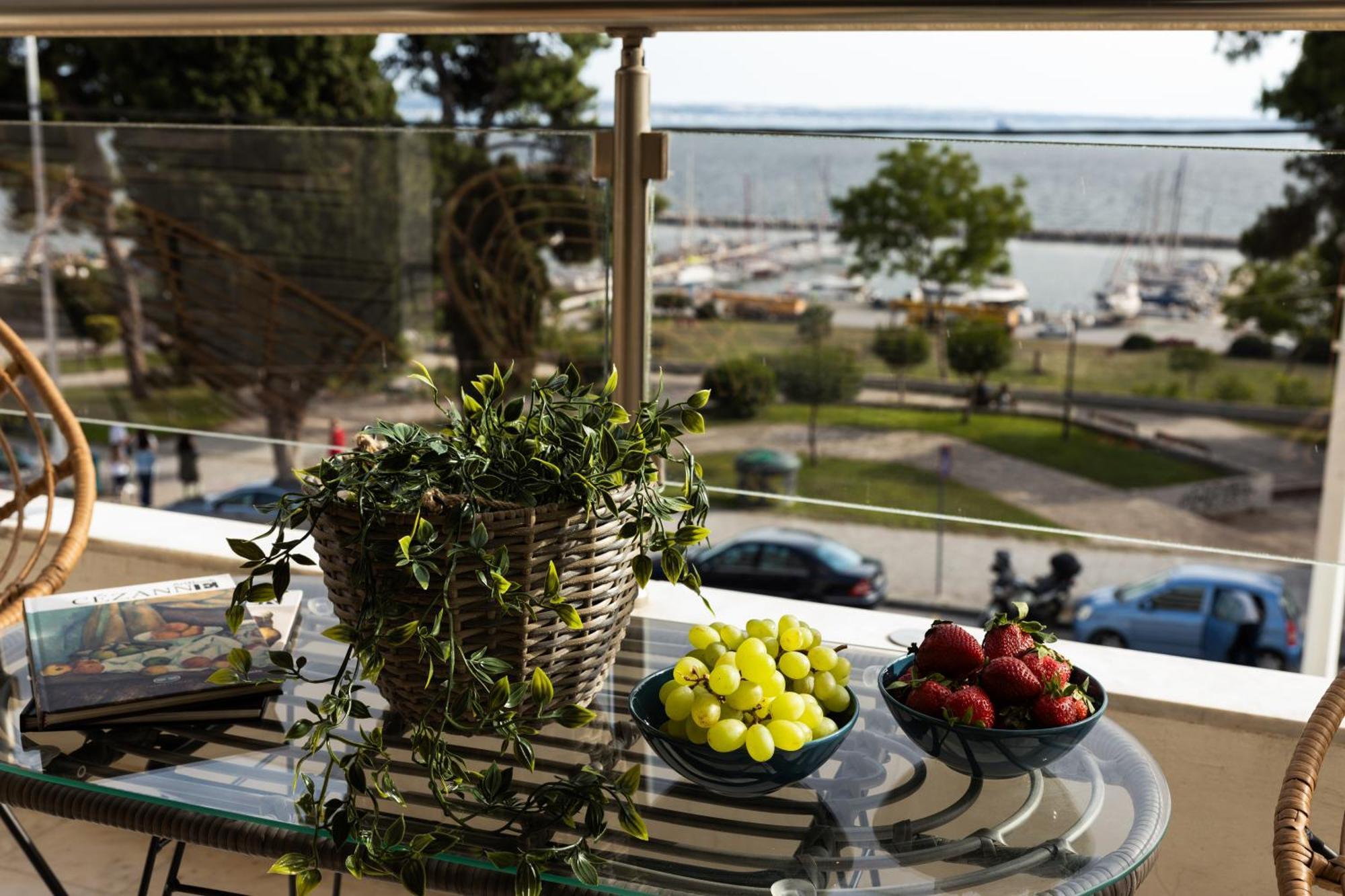 Champagne Sea View Apartment By Binobi! Tesalónica Exterior foto